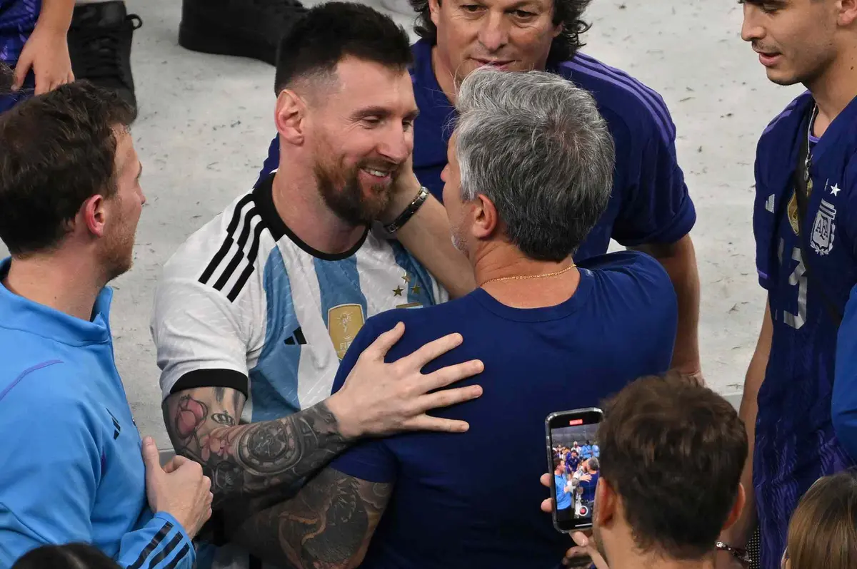 كأس العالم 2026.. بيان رسمي يوضح حالة والد ميسي