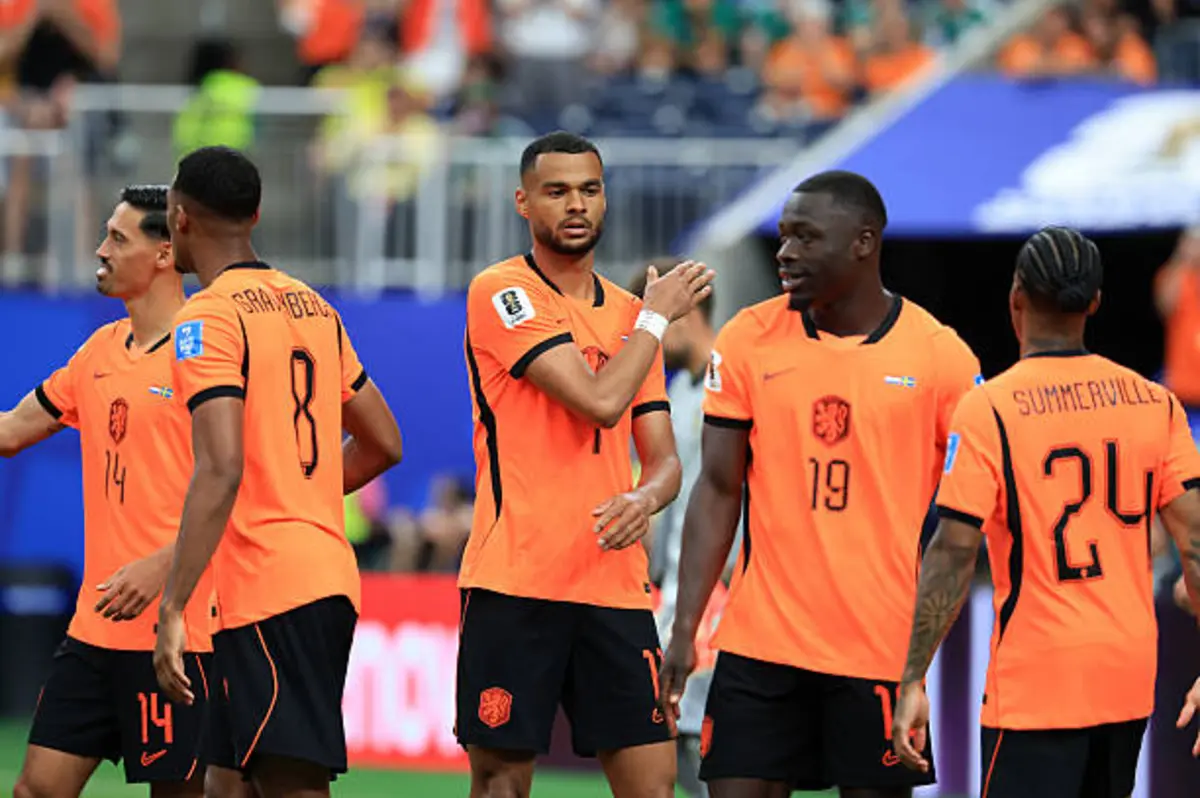 أرقام مميزة من اكتساح هولندا للسويد في كأس العالم