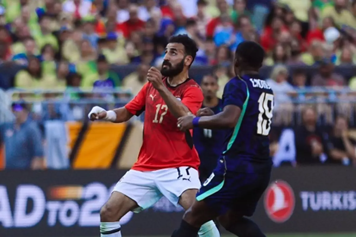 كيف ظهر مهند لاشين مع منتخب مصر أمام البرازيل؟