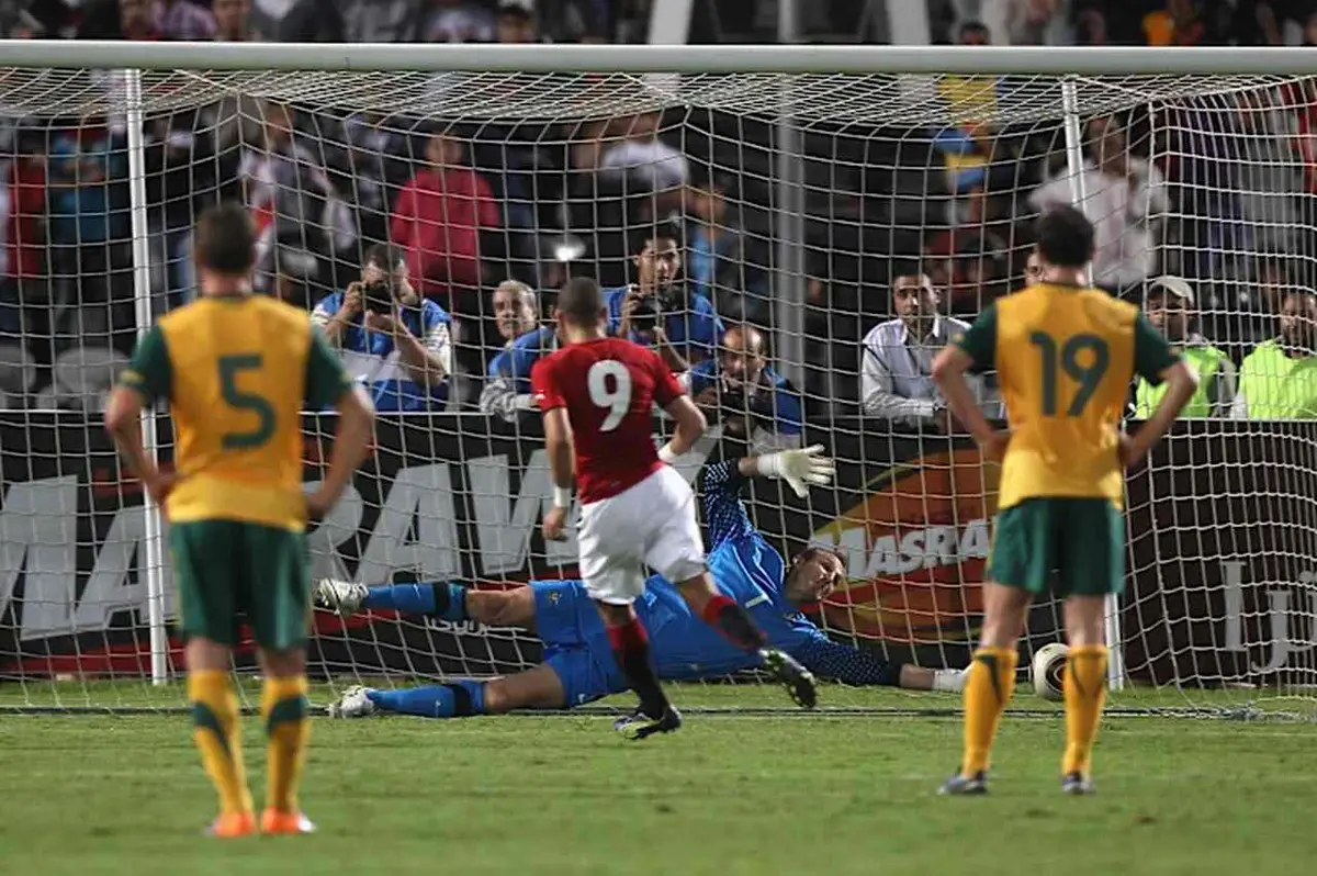 قبل صدام المونديال.. تقارير أسترالية تفتح ملفًا مثيرًا عن لقاء مصر وأستراليا في 2010 