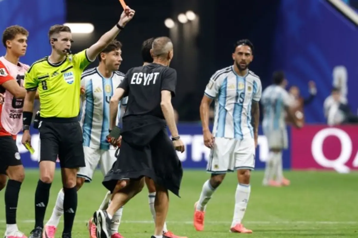 اتحاد الكرة يخصم 20 ألف دولار من سعفان الصغير تحسبا لعقوبة "فيفا" 