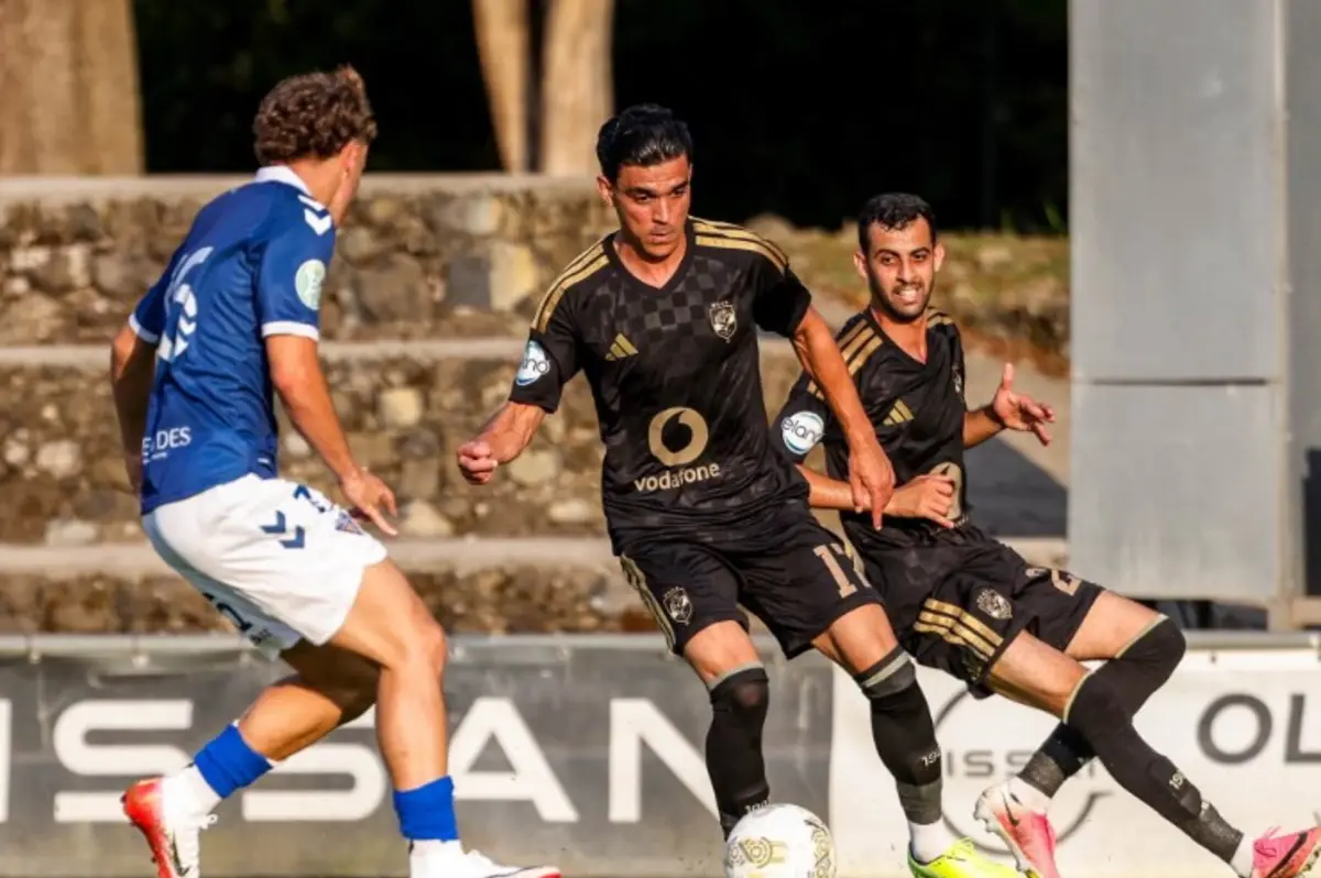 زيزو وبنشرقي وأقطاي يقودون تشكيل الأهلي في ودية يوروبا الإسباني 