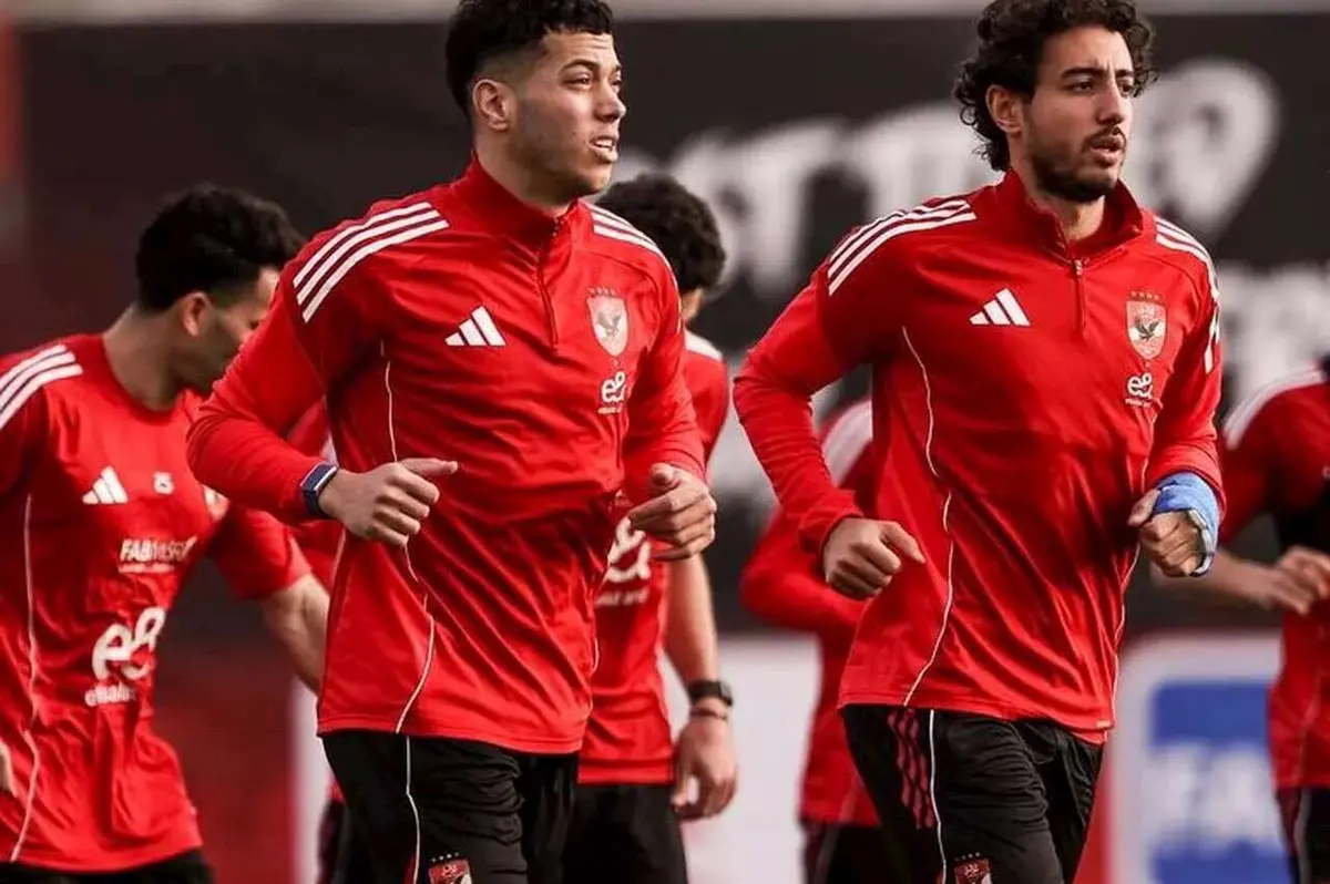 مصدر ليلا كورة: الأهلي يجهز عرضا لمحمد هاني وإمام عاشور لتجديد عقديهما 