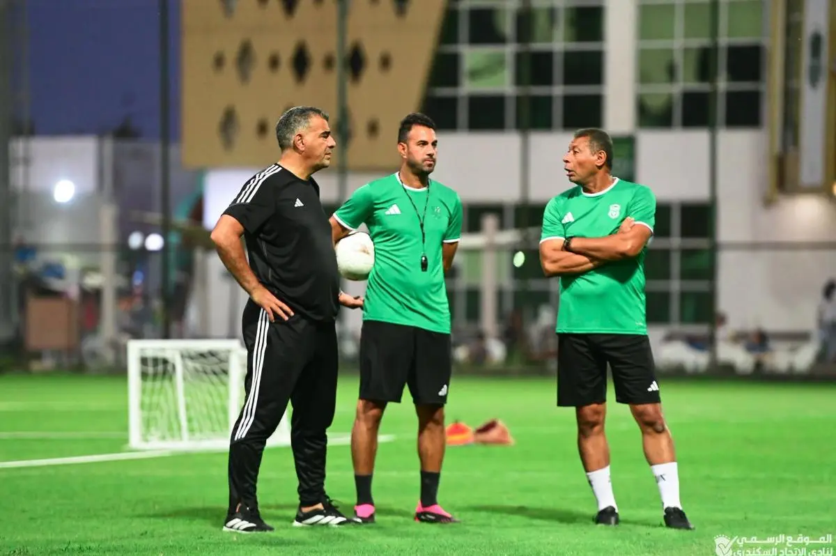 ظهور حسام حسن وثلاثي أجنبي.. تشكيل الاتحاد السكندري أمام الزمالك في الدوري 