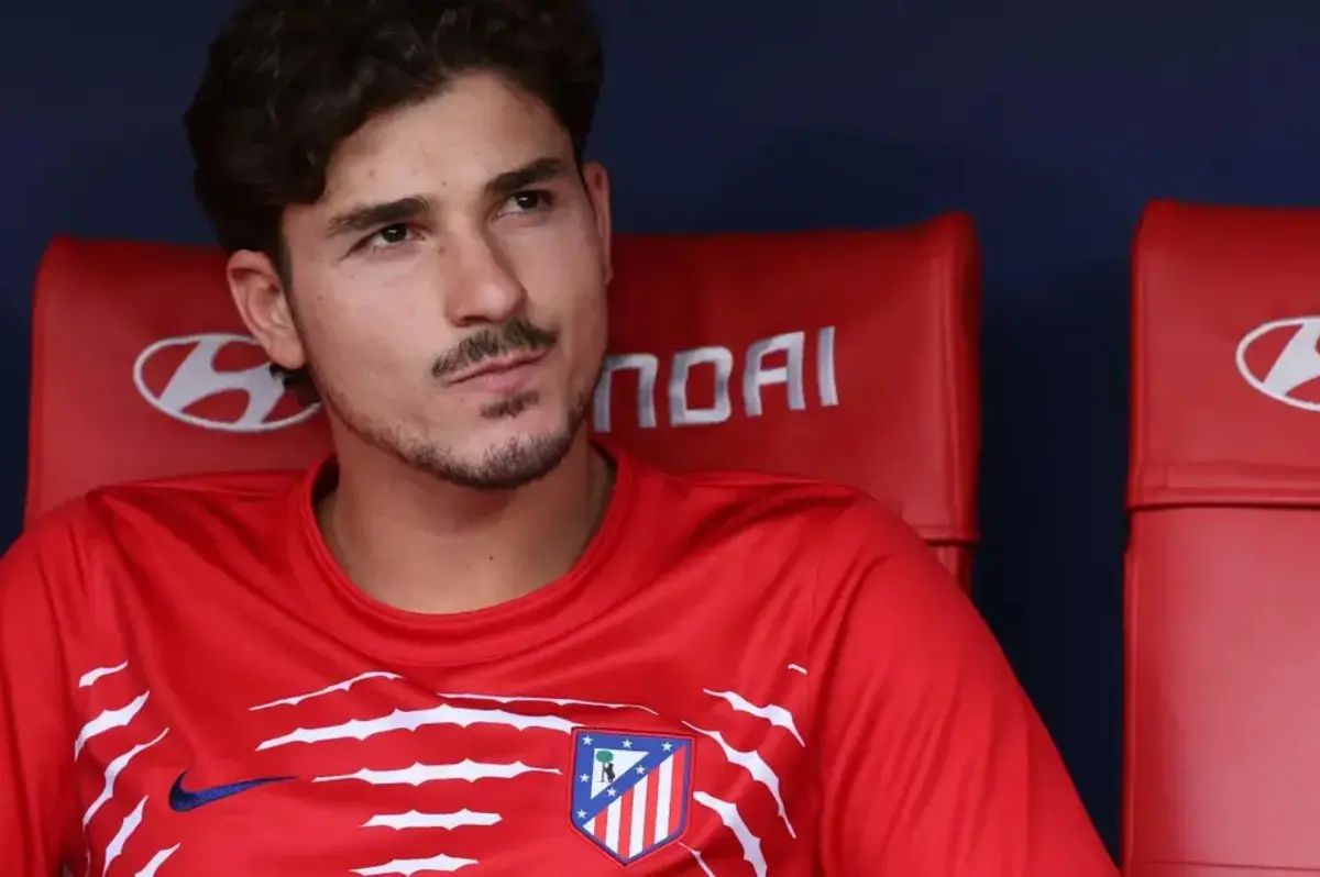 الأهداف تأتي من كل مكان.. برشلونة لا يحتاج جوليان ألفاريز