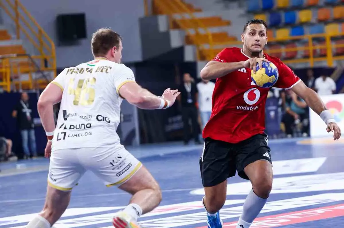 محمد إبراهيم يتألق ويحصد جائزة الأفضل في مباراة الأهلي وبرقان