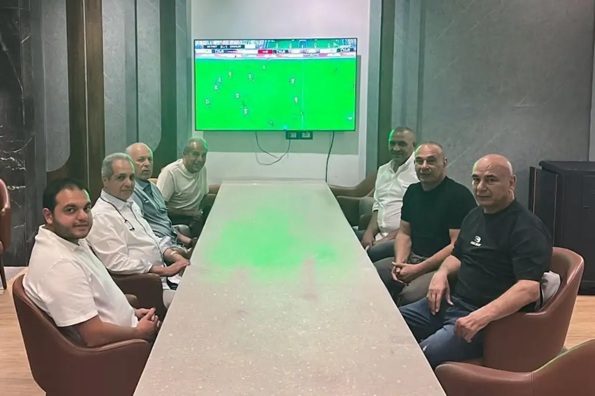 "عشاء التجديد".. احتفال خاص من أبو ريدة بعد استمرار التوأم مع منتخب مصر 